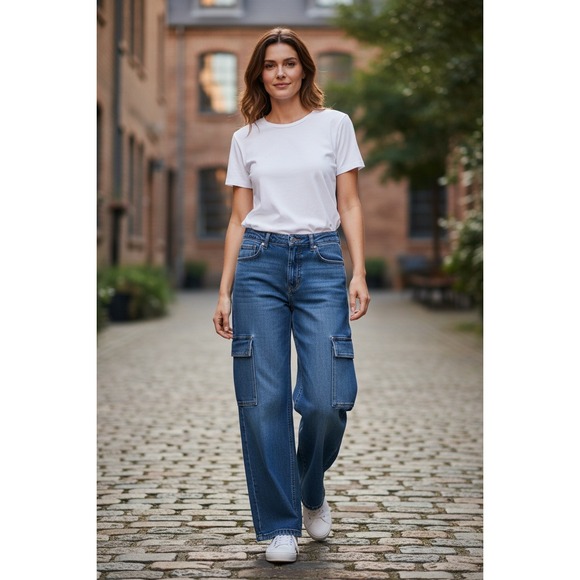 American Eagle Outfitters Super High Rise Baggy Cargo Jeans Size 4 XShort - Picture 3 of 6